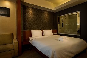 Inn residence serviced suites