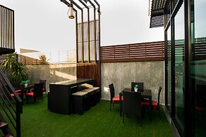 Inn residence serviced suites