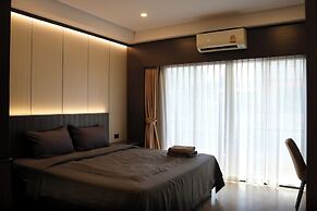 Max Residence