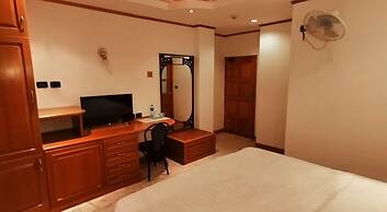 Max Residence