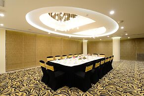 Landmark Premier Hotel