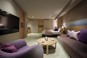 Asaya Hotel