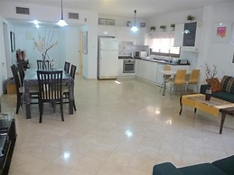 Elena Apartments