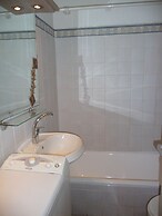 Elena Apartments