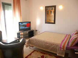 Elena Apartments