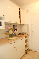 Elena Apartments