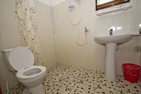 Overflow Guesthouse