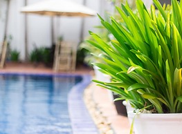Overflow Guesthouse
