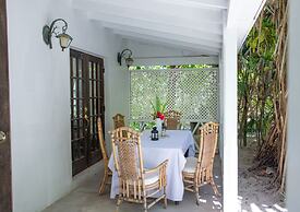 Tingum Village Hotel