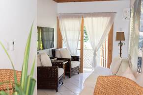 Tingum Village Hotel