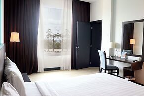 King's Hotel Nagoya Batam