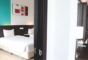 King's Hotel Nagoya Batam