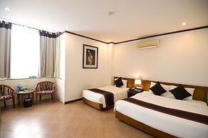 City Bay Hotel