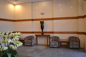 City Bay Hotel