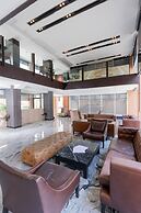 Sukhothai Hotel and Residence
