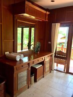 Baan Laem Noi Villa