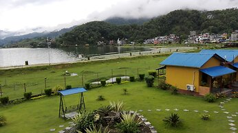 Hotel Lakefront