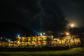 Hotel Lakefront