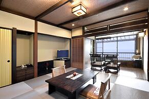 Hotel Sanrakuso