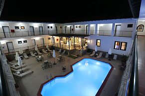 Sun Hotel