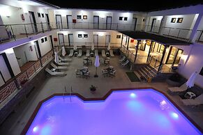 Sun Hotel