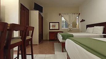Beach House Hotel