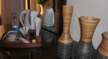 Cairo plaza Guest House