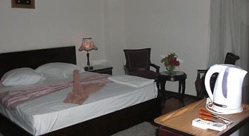 Cairo plaza Guest House