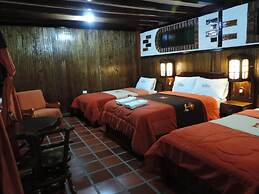 Hosteria Jardines de Chamana