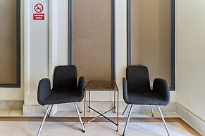 Fira Centric Apartments by gaiarooms