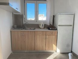 Annoula Studio & Apartments