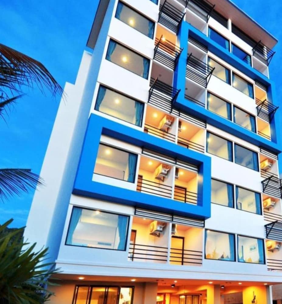 The BluEco Hotel