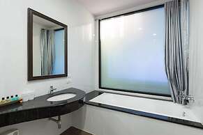 The BluEco Hotel