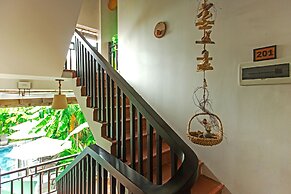 East West Villa