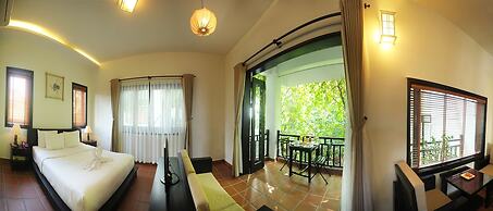 East West Villa