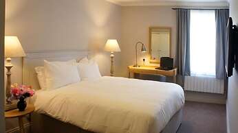 The Abergavenny Hotel