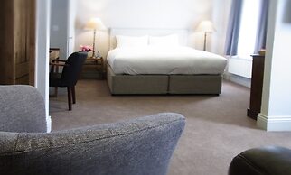 The Abergavenny Hotel