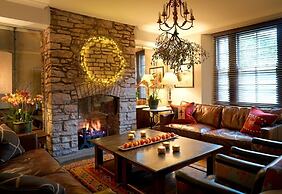 The Abergavenny Hotel