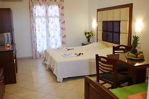 Plaka Hotel II