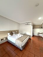 Katherine Motel