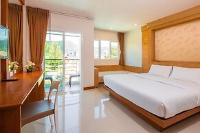 Sungthong Kamala Beach Resort