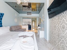 Alpha Luxury Suites