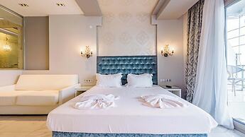 Alpha Luxury Suites