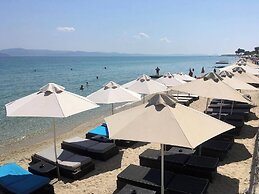 Alpha Luxury Suites
