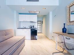 Alpha Luxury Suites
