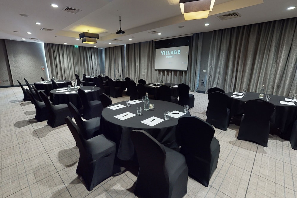 Village Hotel Edinburgh