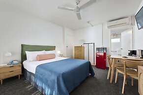 Baileys Motel