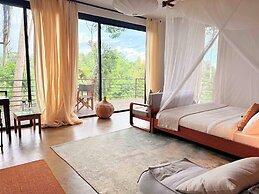 Kaliwa Lodge