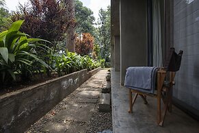 Kaliwa Lodge