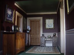 Lucinda B&B
